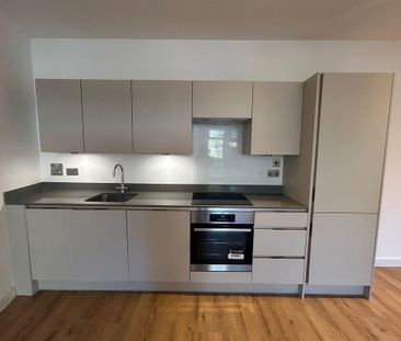 2 bedroom apartment to rent - Photo 4