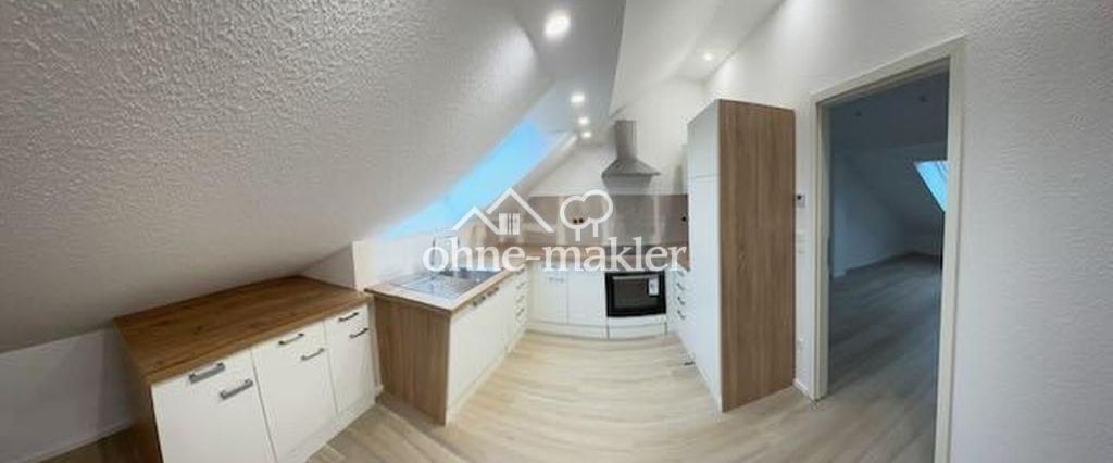 Schöne helle Wohnung, möbliert & energiesparsam - Foto 1