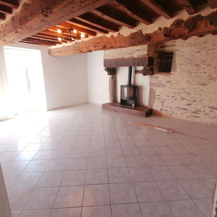 A LOUER A ORGERES- lieudit direction Chanteloup- maison T4/5 (91,41m2 habitables environ) longè... - Photo 1