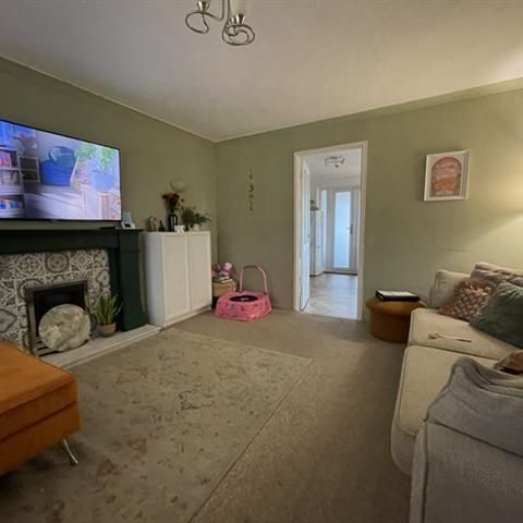 East Avenue - Photo 1