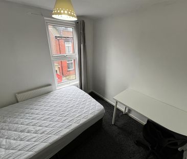 Thornville View, Hyde Park, LS6 1JP, Leeds - Photo 1