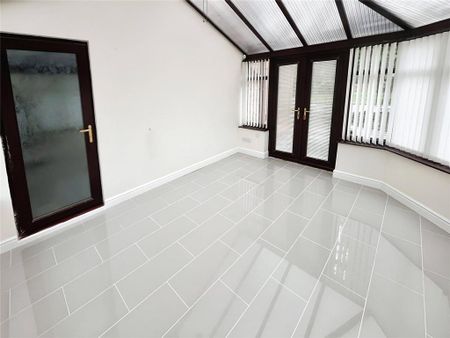 5 bedroom detached house to rent - Photo 5