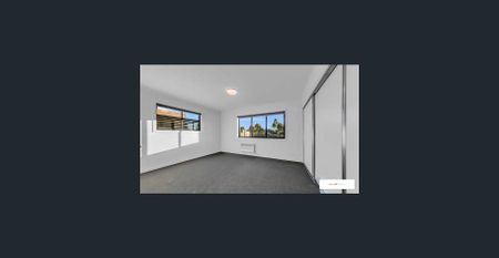 Stylish, Low-Maintenance Living in Prime Tarneit Location - Photo 5