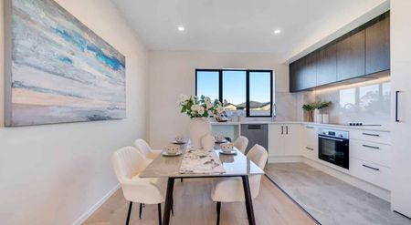 7/32 Tiraumea Drive, Pakuranga - Photo 4