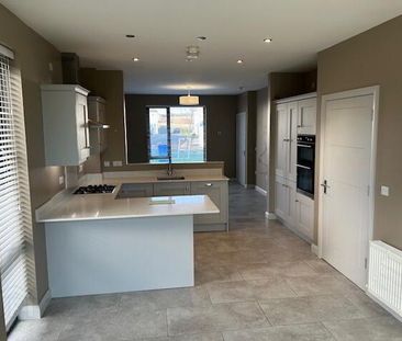 11 Hatheran Avenue, Portstewart, BT55 7UJ - Photo 4