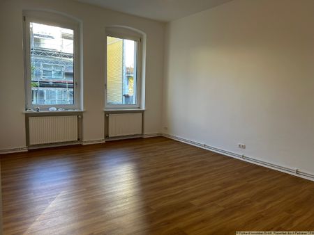 Schicke Altbauwohnung im östl. Ring - Foto 3