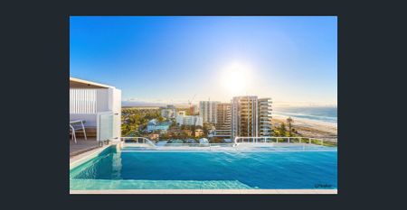 LUXURY FULLY FURNISHED THREE BEDROOM TOP FLOOR APARTMENT - THE DEL RAY - Photo 2