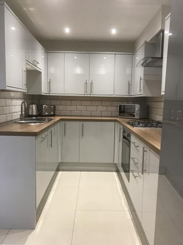 6 bedroom house of multiple occupation to rent - Photo 4