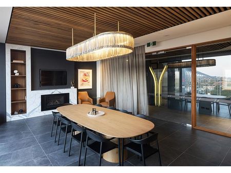 Valencia Residences - Photo 3