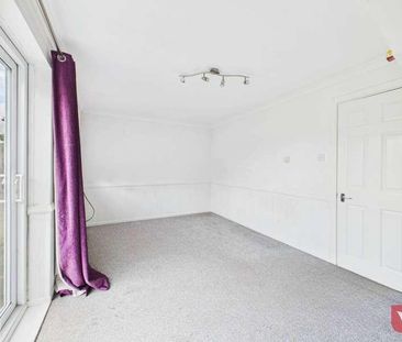 Wandlebury, Giffard, MK14 - Photo 2