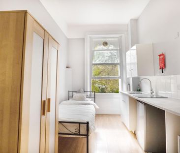 Studio to rent - Photo 2