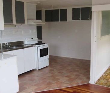 FOUR BEDROOMS, HOKOWHITU - Photo 5