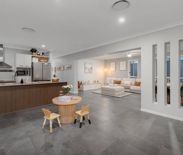 Spacious & Stylish Modern Four Bedroom Family Home - Photo 3