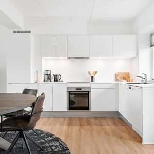 BO UDE I NATUREN INDE I BYEN - Foto 2