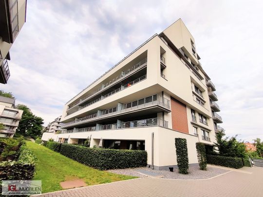 Ultra modern appartement met 1 slaapkamer en zeer ruim terras - Photo 1