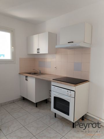 Location Appartement 2 pièces 43m² PERPIGNAN 66000 - Photo 2