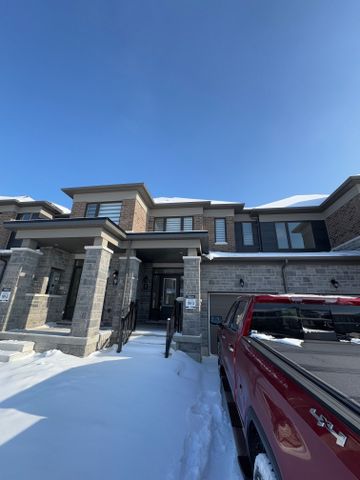 For Lease - 8 Prudhoe Terrace, Barrie, Ontario - Photo 4