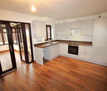 3 bedroom detached house to rent - Photo 6