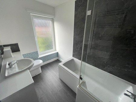 2 bedroom terraced house to rent - Photo 5