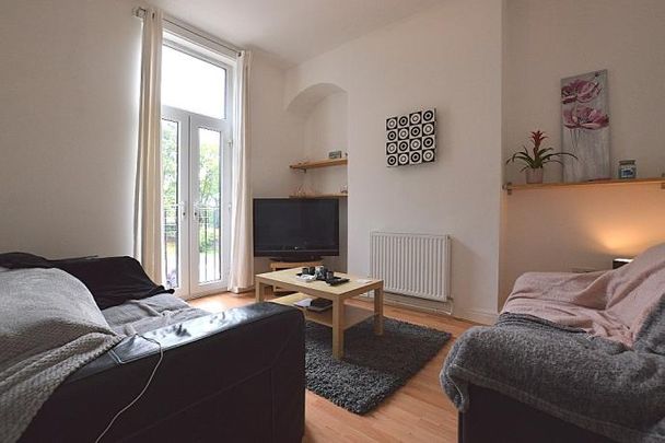 146 Otley Road, - Photo 1