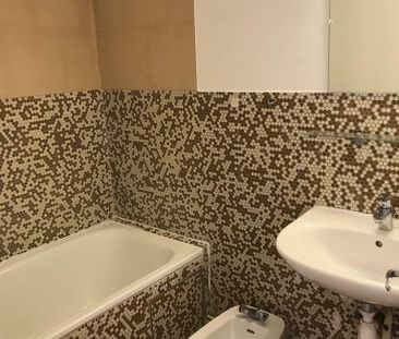 Location Appartement 1 pièce 30m² VALENCE 26000 - Photo 2