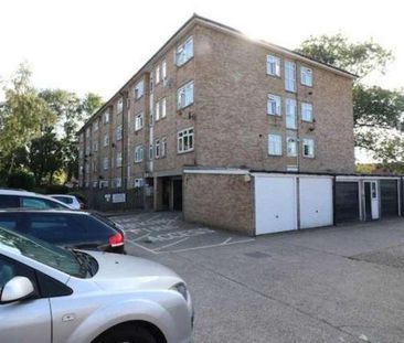 Copford Close, Woodford, IG8 - Photo 6