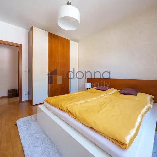 Pronájem bytu 3+kk, 89 m - Fotografie 1