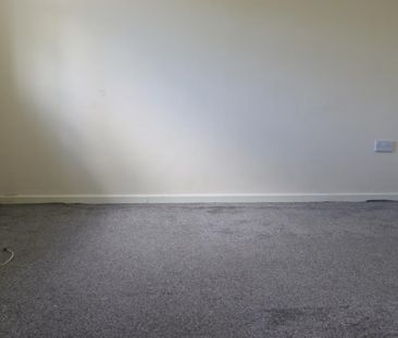 2 bedroom bungalow to rent - Photo 1