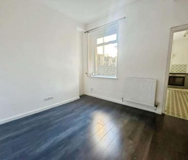 De Winton Terrace, Llanbradach, Caerphilly, CF83 - Photo 2