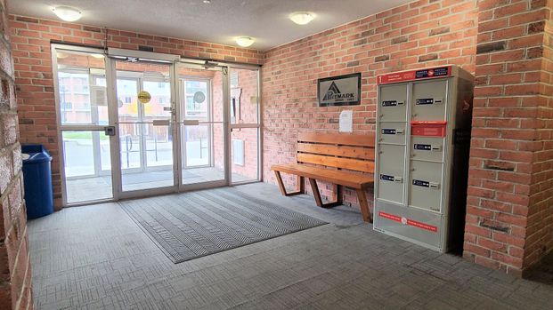 For Lease - 136 CONWAY Drive Unit# 51, London South, Ontario - Photo 1