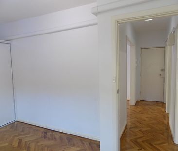 2/3 Ravens Grove, St Kilda East, Vic 3183 - Photo 6