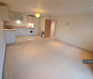 2 bedroom flat to rent - Photo 6