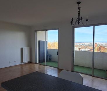 Location Appartement 1 pièce 39m² LYON 5ème - Photo 6