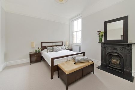 Earls Court Square, SW5 - Photo 5