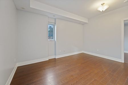 For Lease - 5 Sousa Mendes Street Unit# 402, Toronto, Ontario - Photo 3