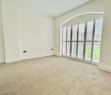 St. Marys Gate - Photo 3