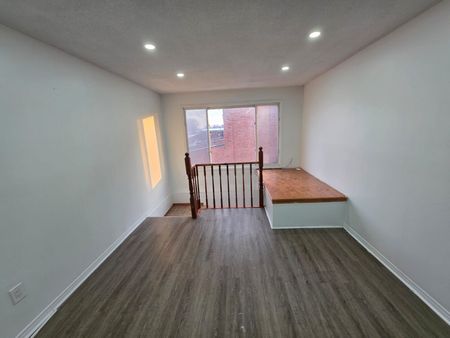 For Lease - 1843 Davenport Road, Toronto, Ontario - Photo 5