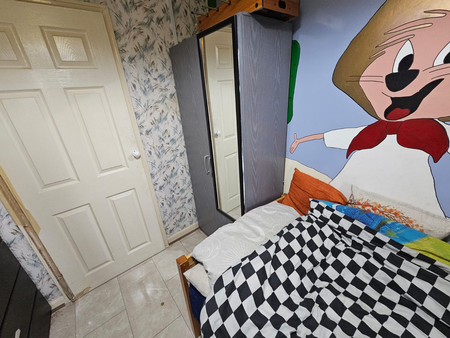 1 bedroom in a house share to rent - Photo 3