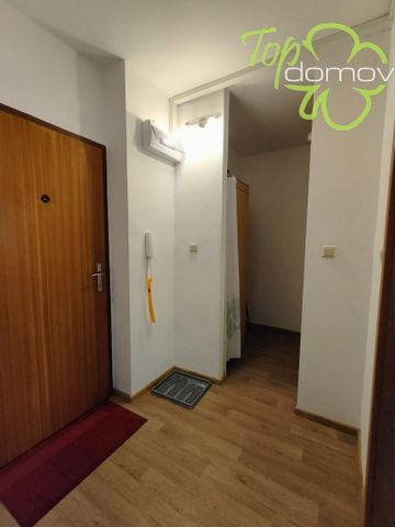 Pronájem bytu 1+1 37 m2 - Фото 3