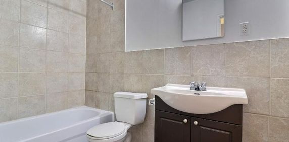 2 CH - 1 SDB - Montréal - $1,350 /mo - Photo 2