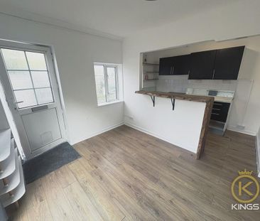 2 bedroom semi-detached house to rent - Photo 1