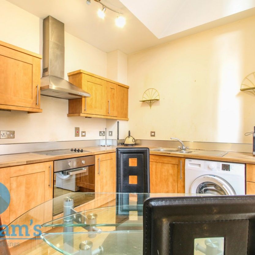 1 bed Flat for Rent - Photo 1