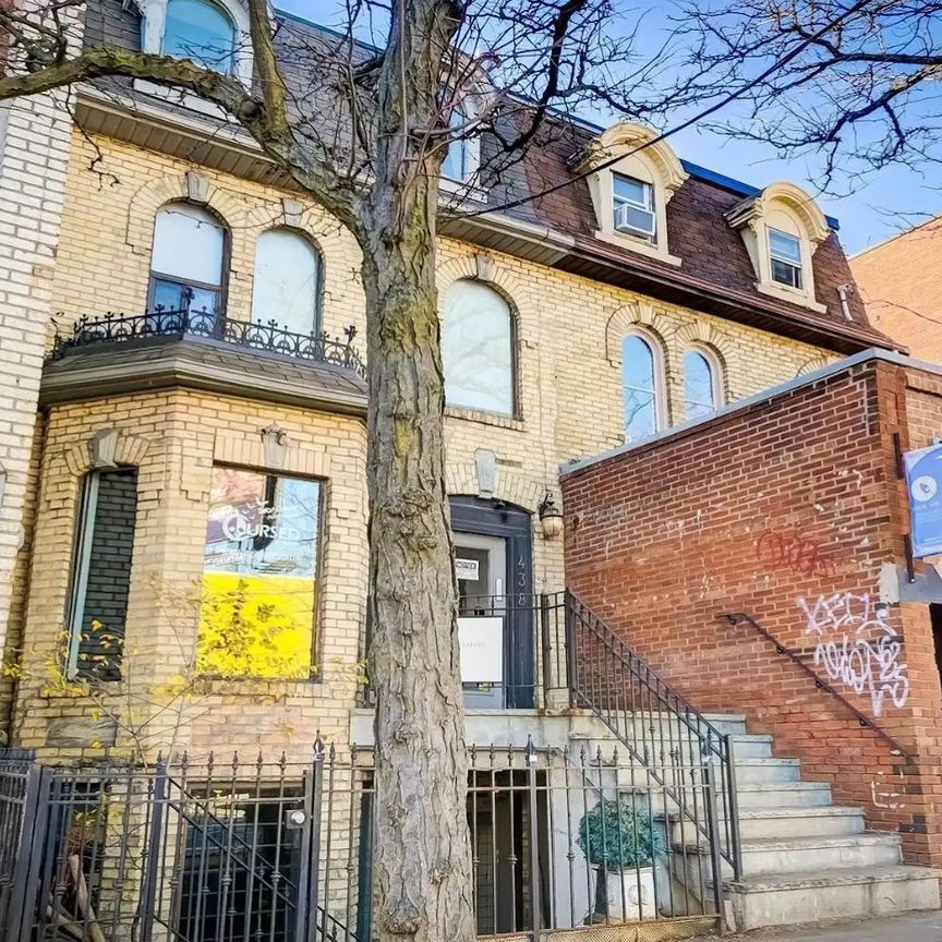 For Lease - 438 Parliament Street Unit# 300, Toronto, Ontario - Photo 1