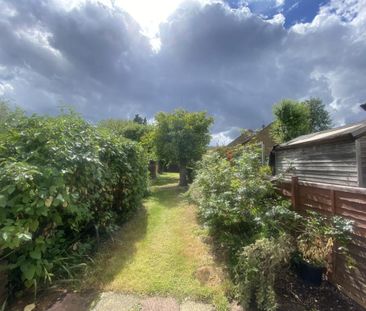 2 bedroom terraced house to rent - Photo 1