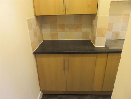 1 bedroom flat to rent - Photo 3