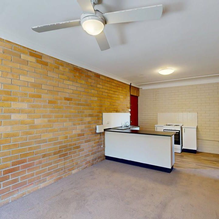 2/1 Lobelia Close, Metford NSW 2323 - Photo 1