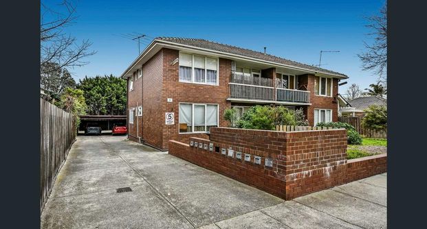 3/3 Yendon Road, Carnegie VIC 3163 - Apartment For Rent | Domain - Photo 1