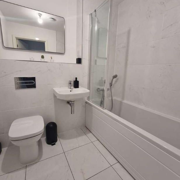 Elm Road, Shirley, B90 - Photo 1