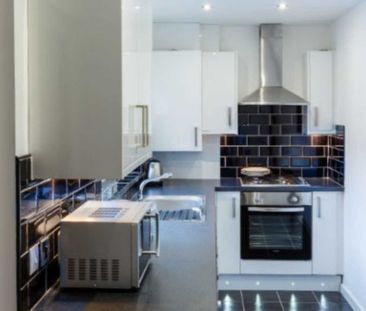 Romney Street, Salford - Photo 5