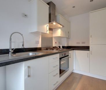 2 bedroom terraced house to rent - Photo 6